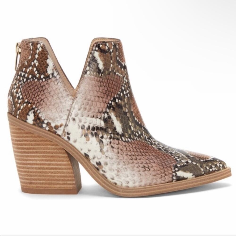 BOGO Vince Camuto Gigietta Bootie New $149